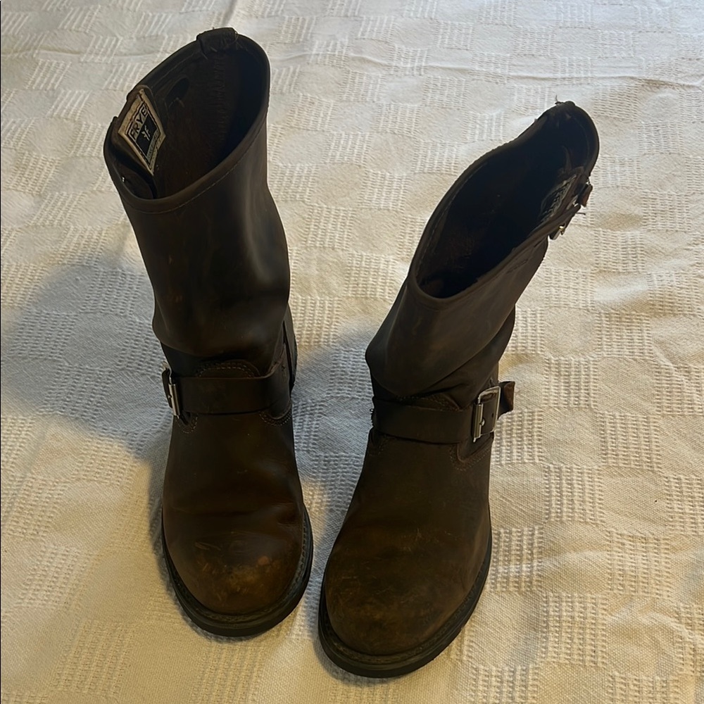 Frye Dark Brown 8R Engineer Boots